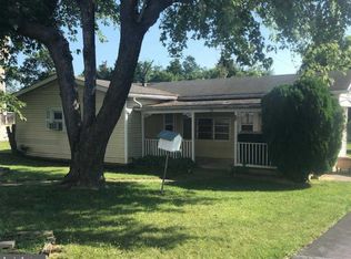 116 Topaz Ln, Inwood, WV 25428