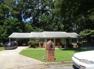 2181 Elinwood Dr, East Pt, GA 30344