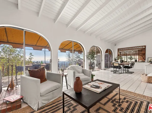 1368 Angelo Dr, Beverly Hills, CA 90210