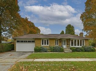 3 Kellogg St, Toronto, ON M8Z 4C6