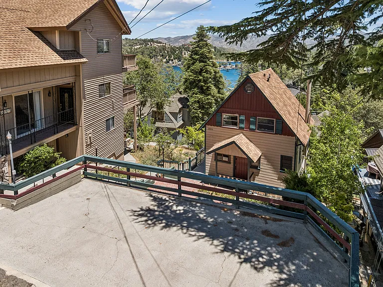 28810 Cedar Dr — Photo 23