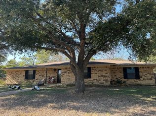 400 Wesley Dr, Corsicana, TX 75110