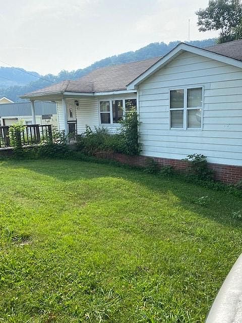 2nd image of 62 Poplar Ave
