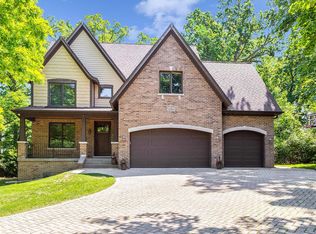 12315 S 81st Ave, Palos Park, IL