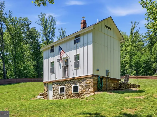 13473 Mountain Rd, Lovettsville, VA 20180