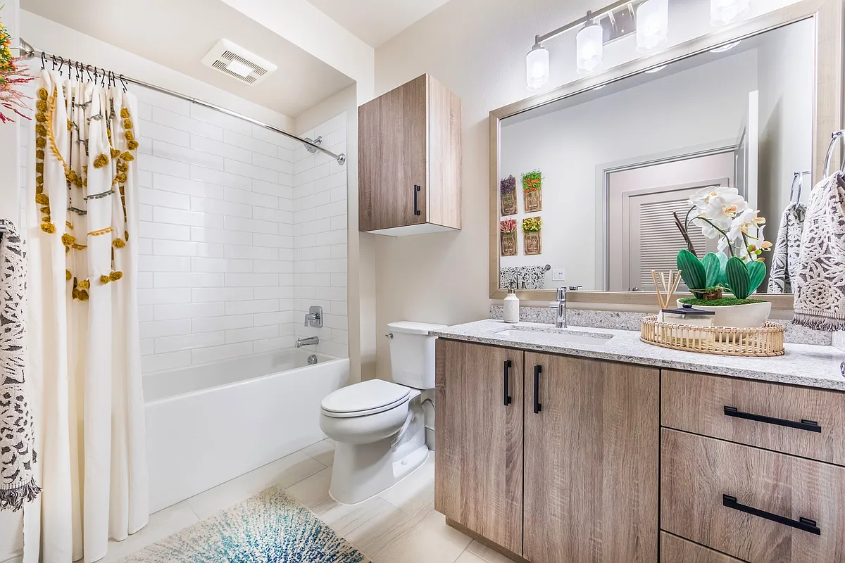 Model Bathroom - Jasper