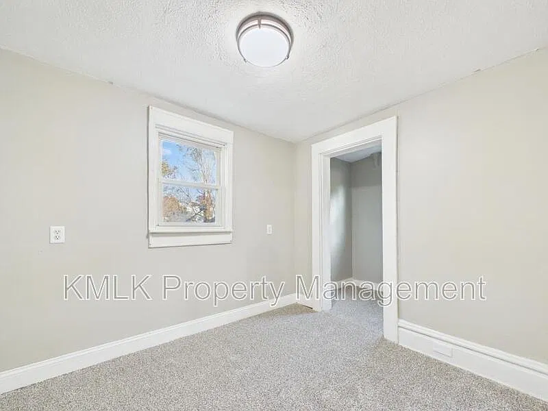 489 Marview Ave