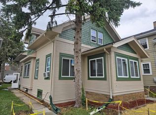 2306 Taylor Ave, Racine, WI 53403