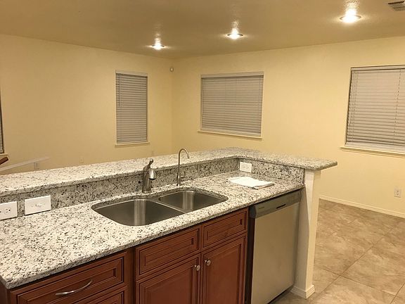 2nd image of 2504 N Grand Ave