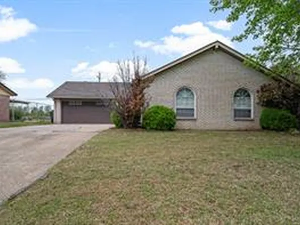 9113 E 56th St, Tulsa, OK 74145