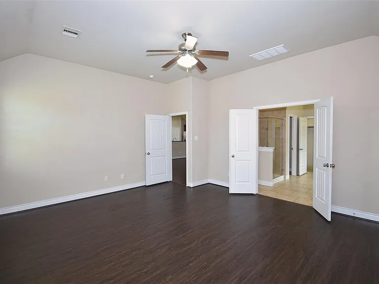 5623 S Denham Ridge Ln — Photo 18