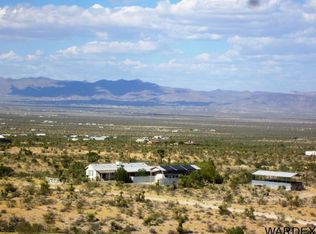 3256 S Tennessee Rd, Golden Valley, AZ 86413