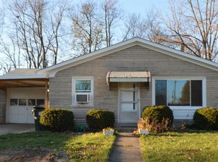 674 Rogers Rd, Lexington, KY 40505