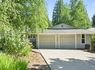 840 SW Dolph St, Portland, OR 97219