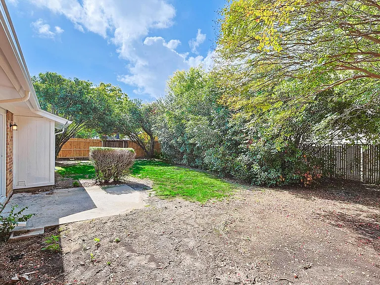 3433 Murphy Dr — Photo 17