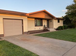 214 N Westhaven St, Meade, KS 67864