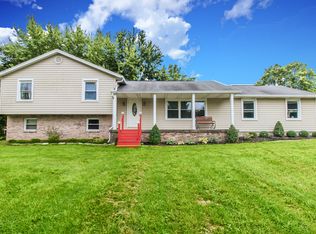 3585 Kemp Rd, Dayton, OH 45431