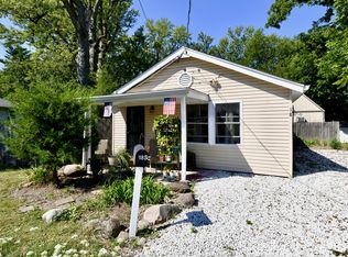 18 S 25th Ave, Beech Grove, IN 46107