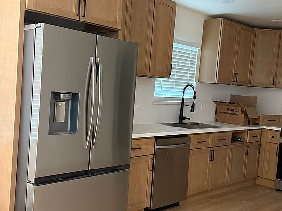 new fridge. plenty of storage