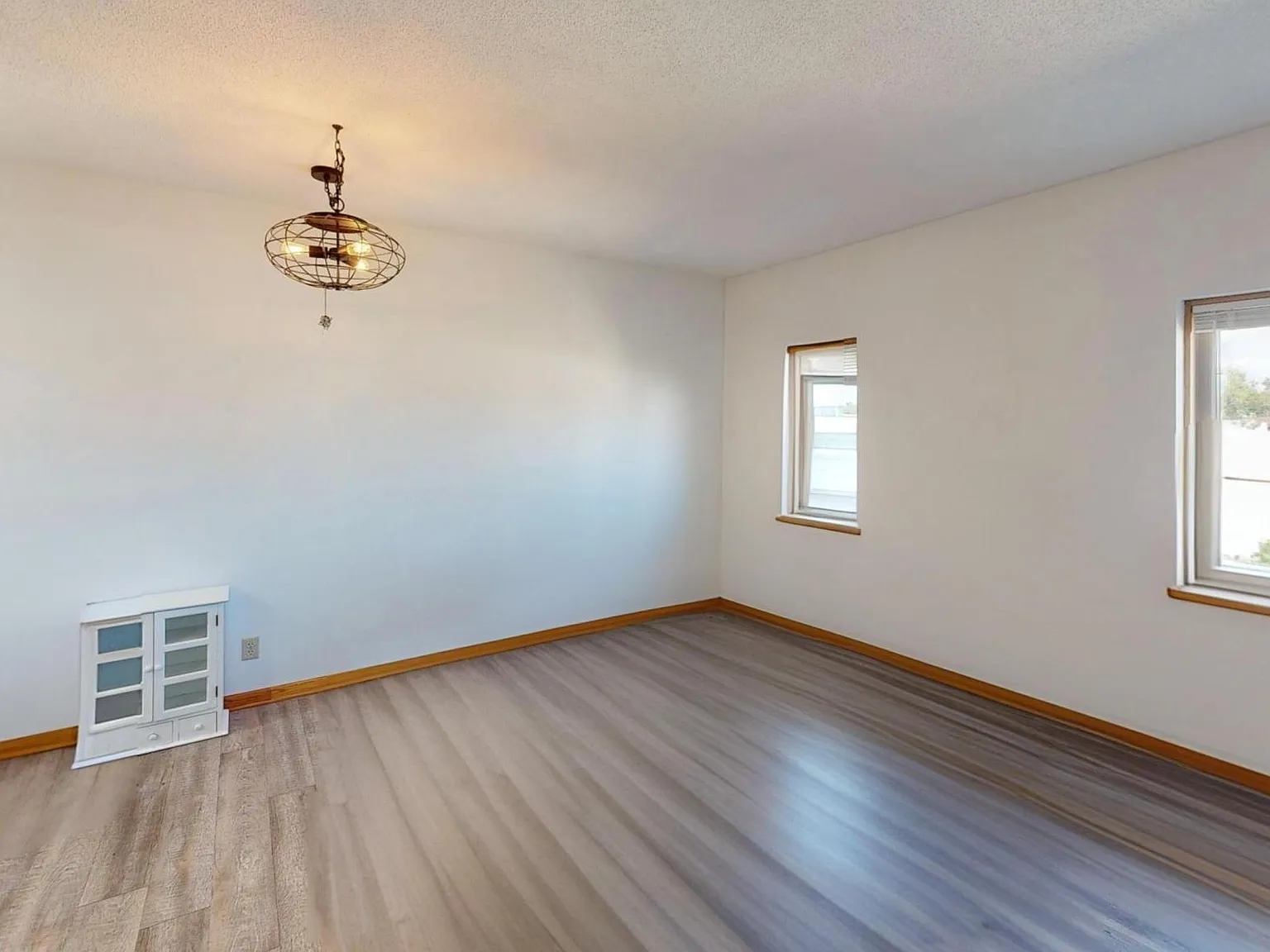 1 bed, 1.0 bath, 559 sqft, $1,000 — Photo 4