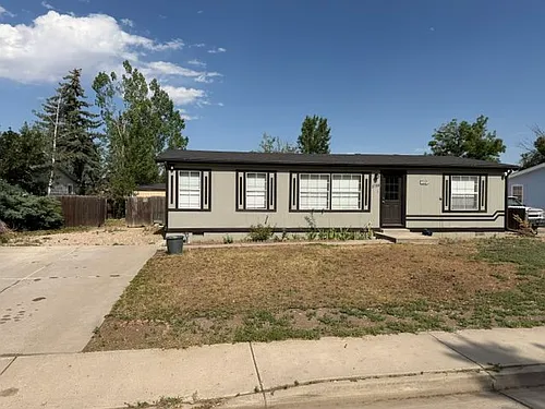 3738 Bellaire Ave Photo 1