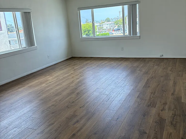 225 Avenida Granada #2 — Photo 18