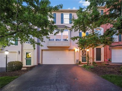 675 Village Green Blvd E, Mars, PA, 16046