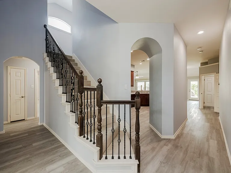 Entry Staircase