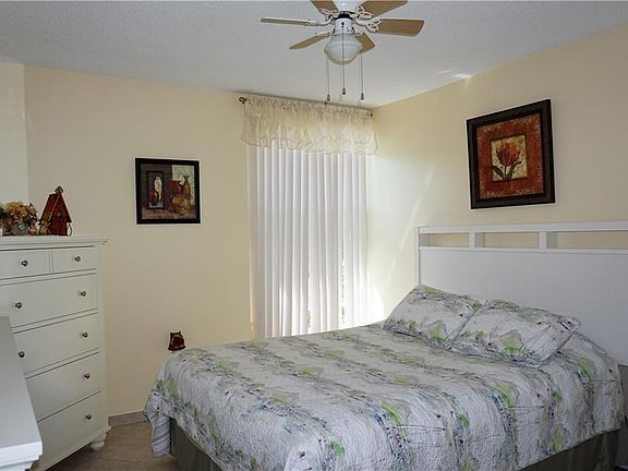 5th image of 4349 Tahitian Gardens Cir APT H
