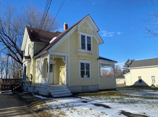 175 Prairie St, Sharon, WI 53585