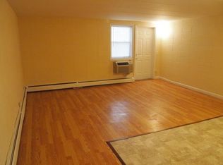 50 W Warwick Ave, West Warwick, RI 02893