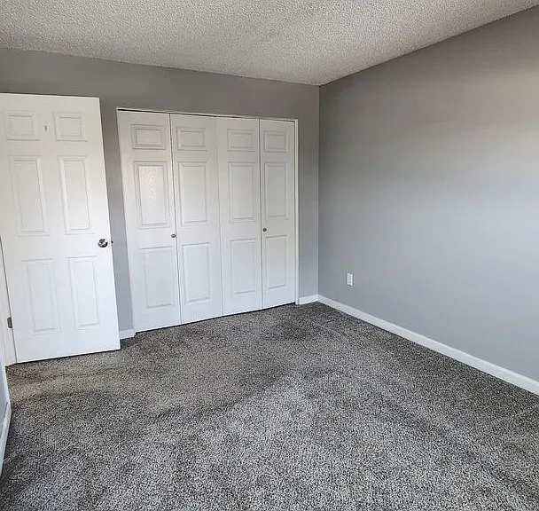 Myers Court — Photo 25