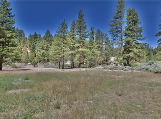 1076 Cherokee St, Fawnskin, CA 92333