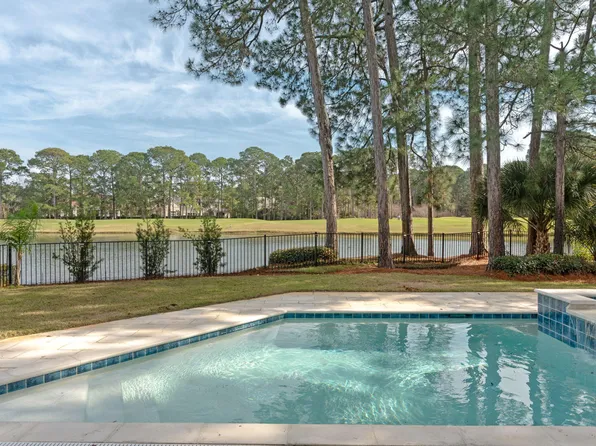 3028 Club Dr, Miramar Beach, FL 32550