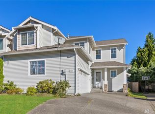 26613 19th Ave S, Des Moines, WA