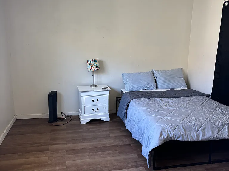 Daryl Ave — Photo 4