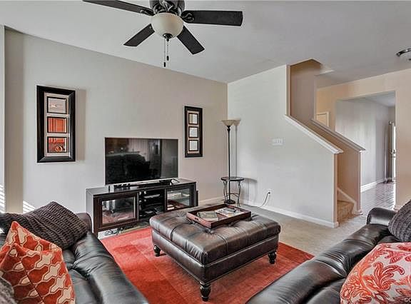 4th image of 2205 Thomas Kenney Dr
