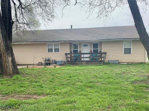 Oskaloosa Real Estate Oskaloosa Ks Homes For Sale Zillow