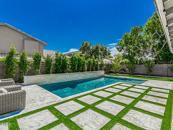 3rd image of 6951 E CROCUS Drive