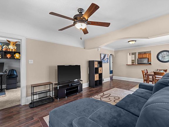 4th image of 2234 S 72nd STREET