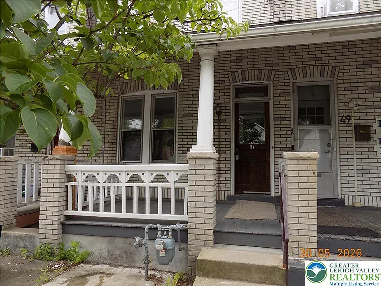 47 W Goepp St — Photo 1