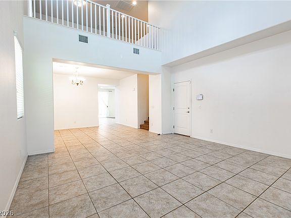 3rd image of 7915 Dell Ridge Ave