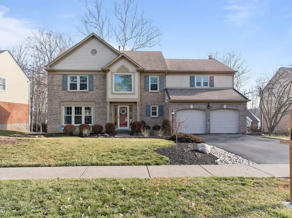 2054 Berkshire Club Dr, Cincinnati, OH 45230