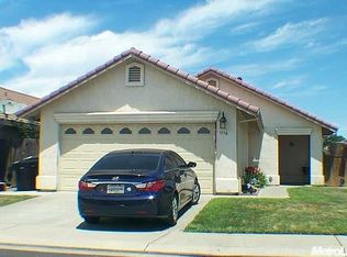 1116 La Mesa St, Escalon, CA 95320