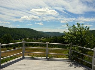 154 Pleasant St, Rome, PA 18837