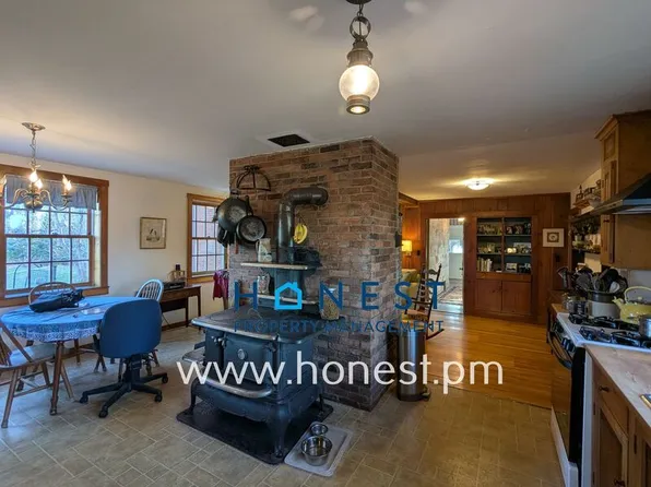 113 Albion Rd, South China, ME