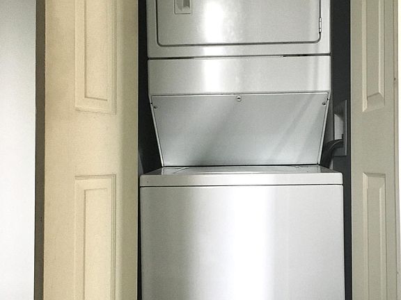 5th image of 2401 Davidson Ave #K5
