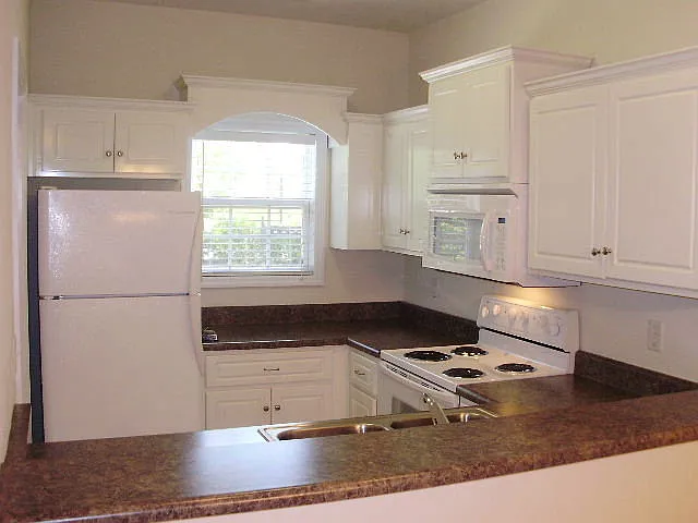 Nice Townhouse in a great location... — Photo 4
