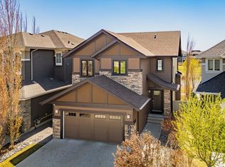 3811 Kidd Bay SW, Edmonton, AB T6W 2R3