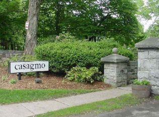 9 Stebbins Close, Ridgefield, CT 06877